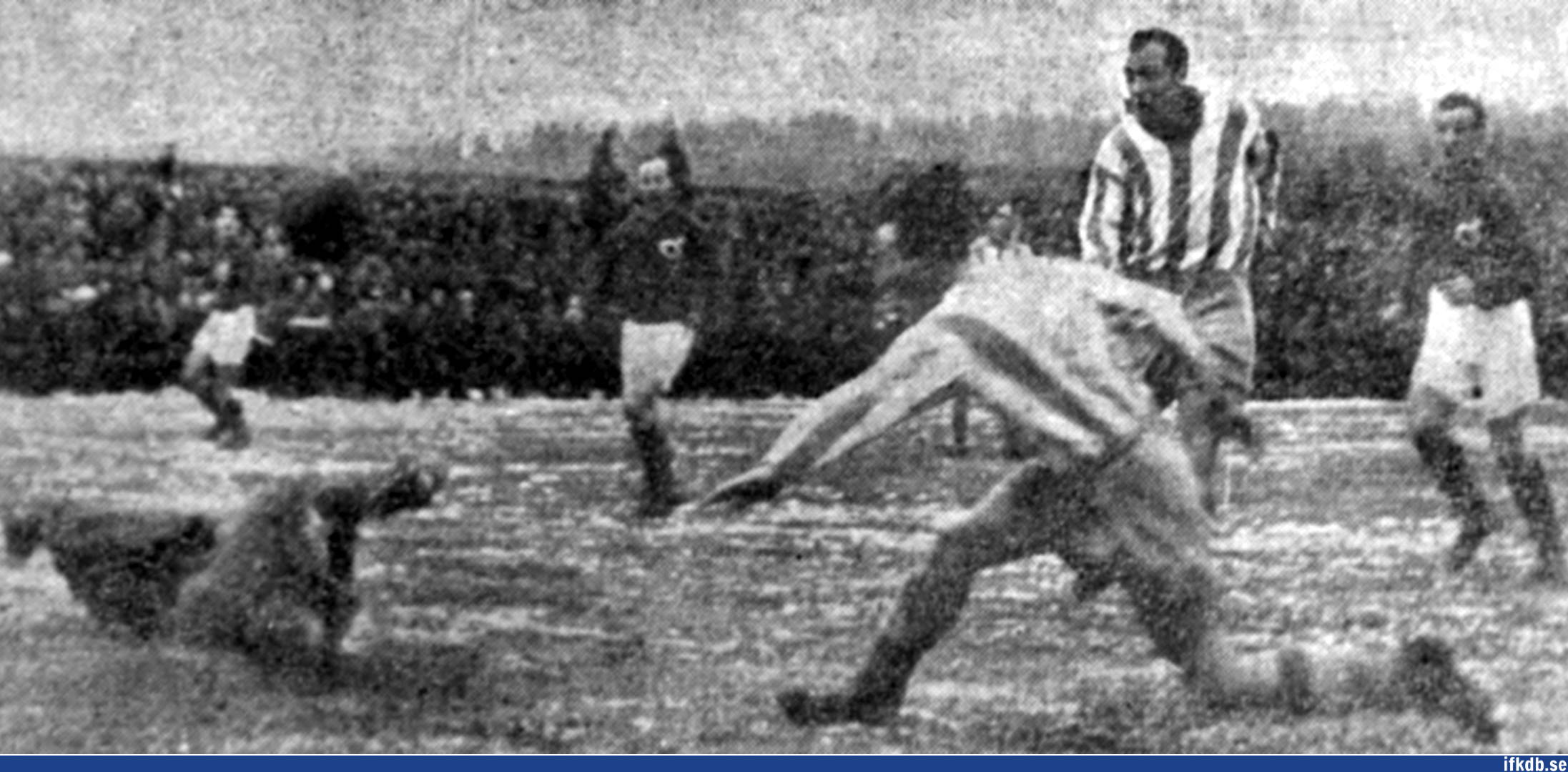 1945-11-11: Degerfors IF â€“ IFK GÃ¶teborg 0â€“1