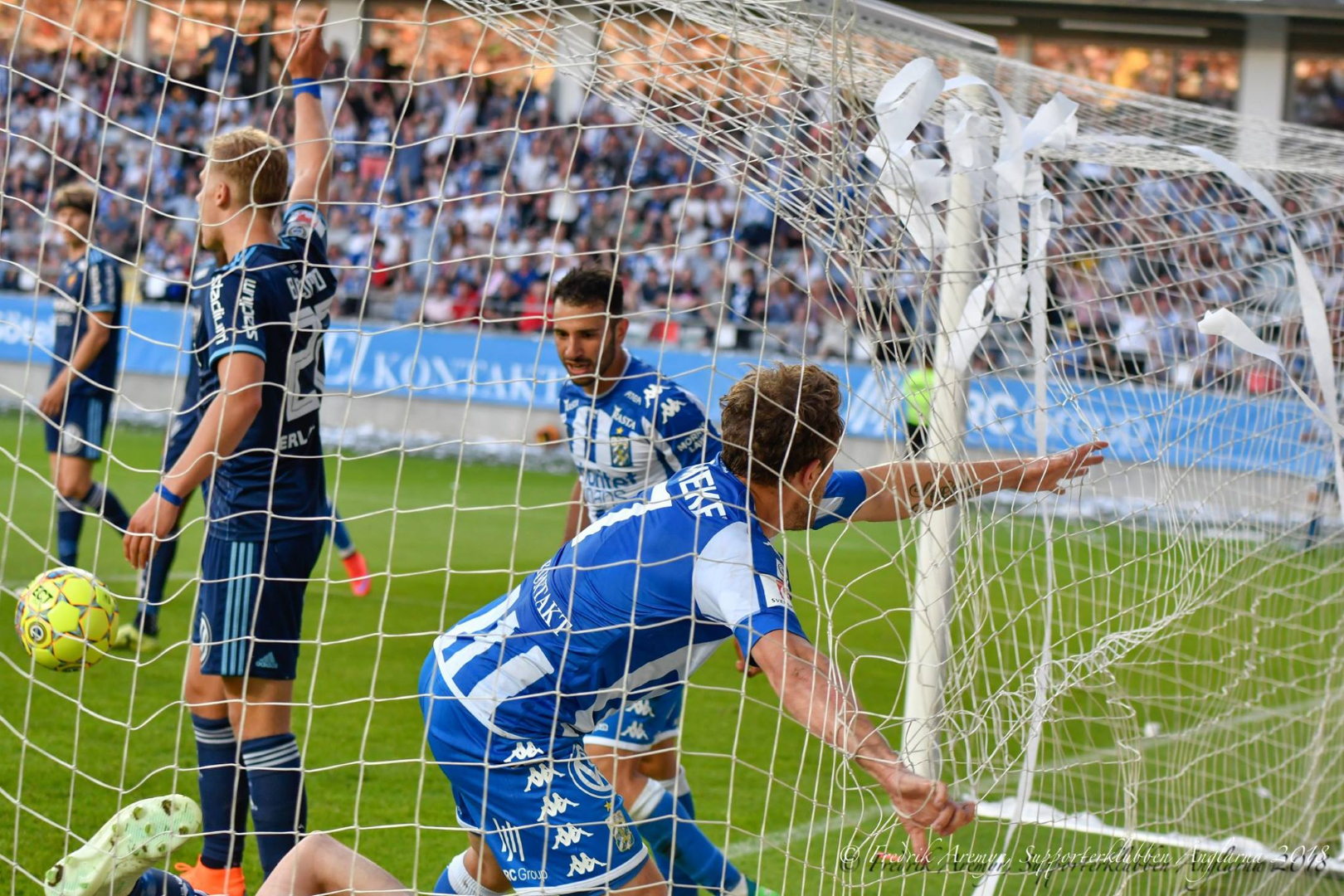 André Calisir och Tobias Hysén.