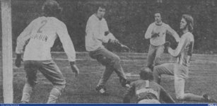 "1–0 till IFK Göteborg. Målskytt: Torbjörn Nilsson, Sveriges mest lovande fotbollsspelare i dag." (GT, 1975-03-02)
