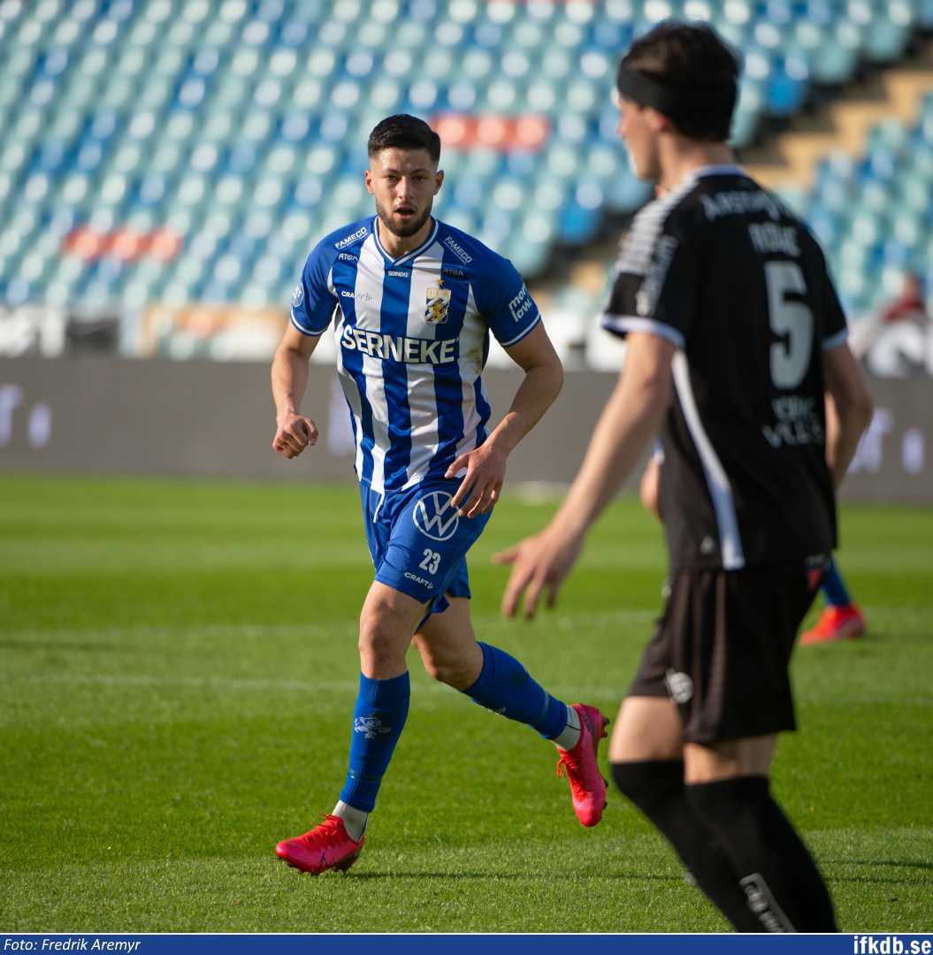 Kevin Yakob i samband med hemmamatchen mot IK Sirius 2021.