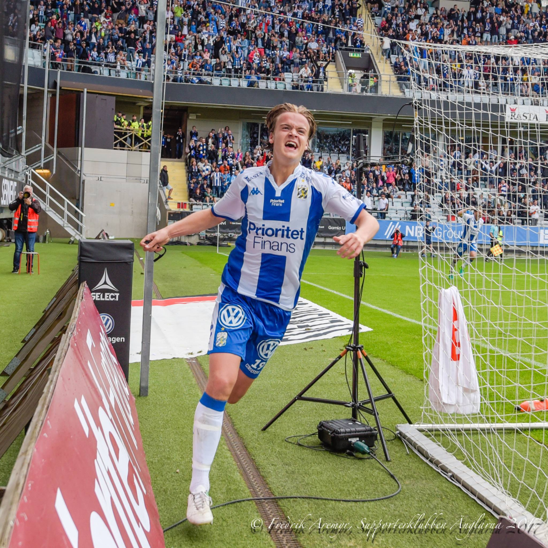 August Erlingmark i samband med hemmamatchen mot IFK Norrköping 2017.