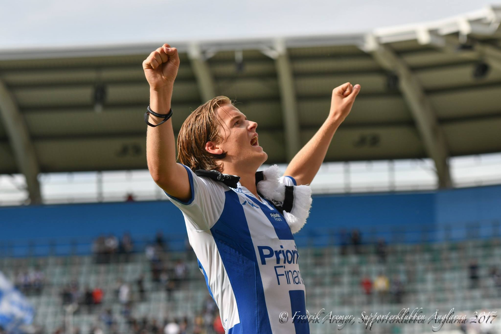 August Erlingmark i samband med hemmamatchen mot IFK Norrköping 2017.