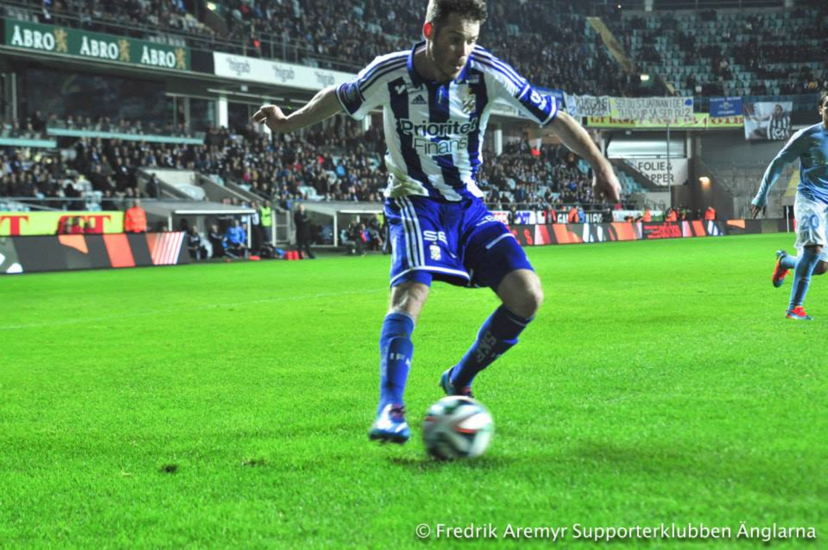 Emil Salomonsson i samband med hemmamatchen mot Malmö FF 2014.