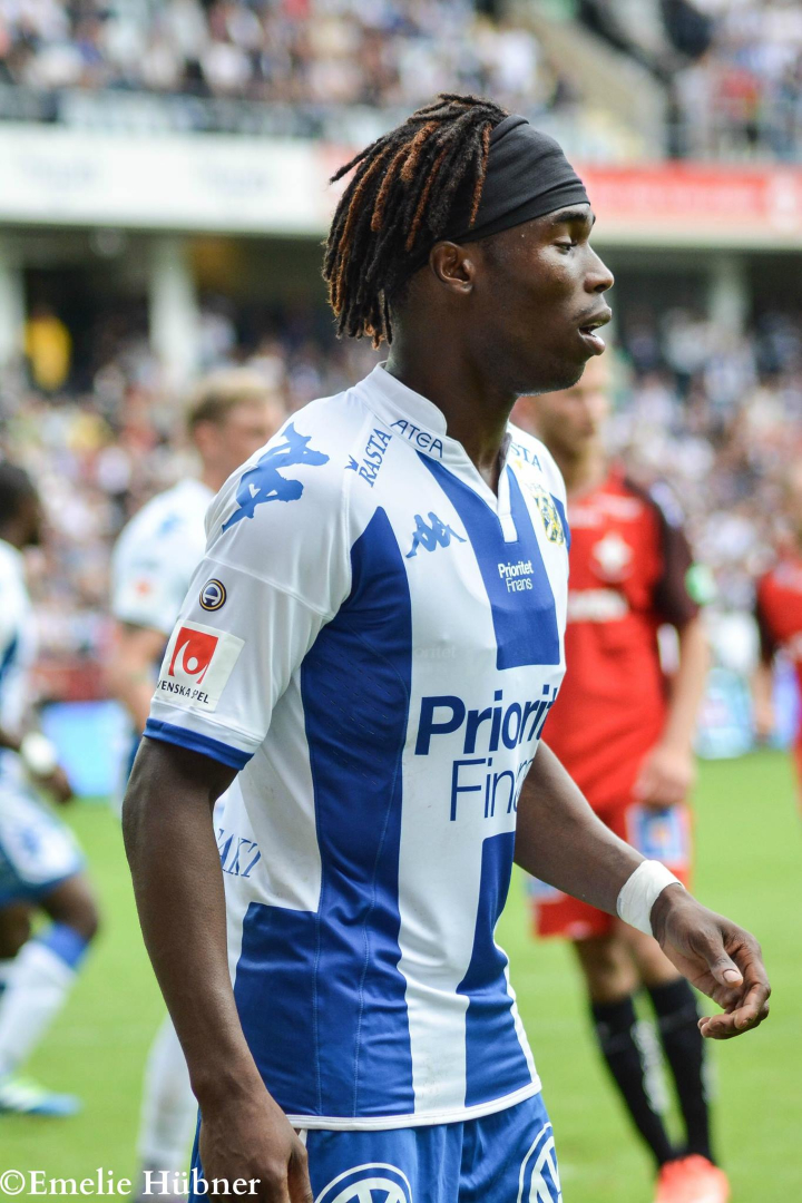 Sam Adekugbe i samband med hemmamatchen mot IFK Norrköping 2017.
